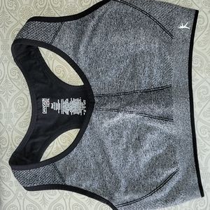 DanskinNow Women's Contrast Seam Sports Bra, L/G (12-14)